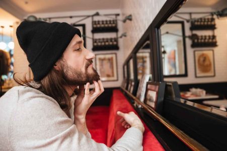 ¿Por qué pica la barba?