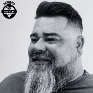 arreglo de barba Barberia Morales