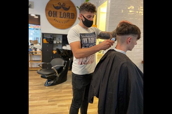barbero oh lord peluqueros
