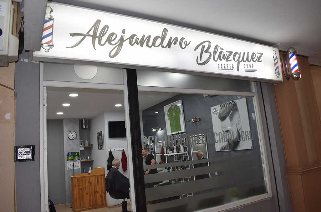 Fachada Alejandro Blazquez Barber