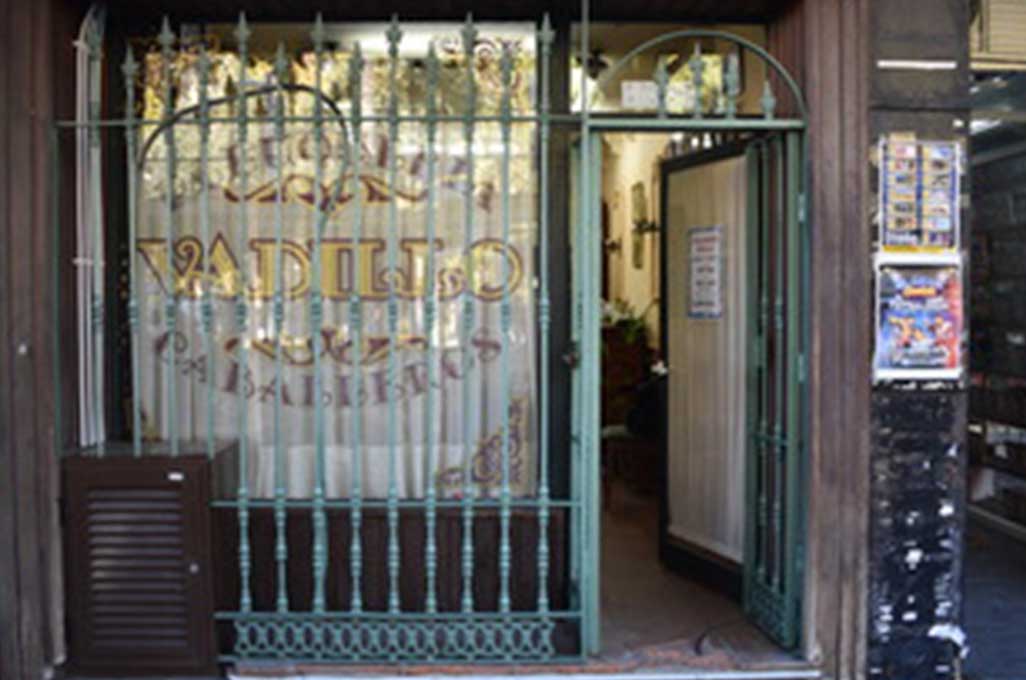 fachada Peluquería Valdillo