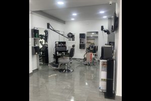 principal interior barberia maquina