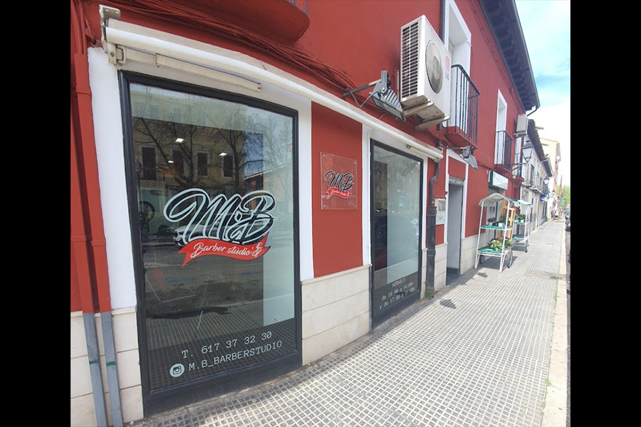 prinicpal fachada MB Barberstudio