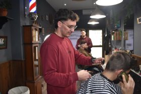 Corte caballero alfonso mens salon