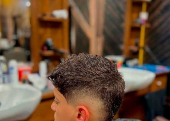Corte niño barber shop hb