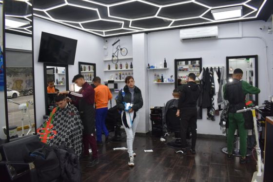 como trabajamos herculano barber shop