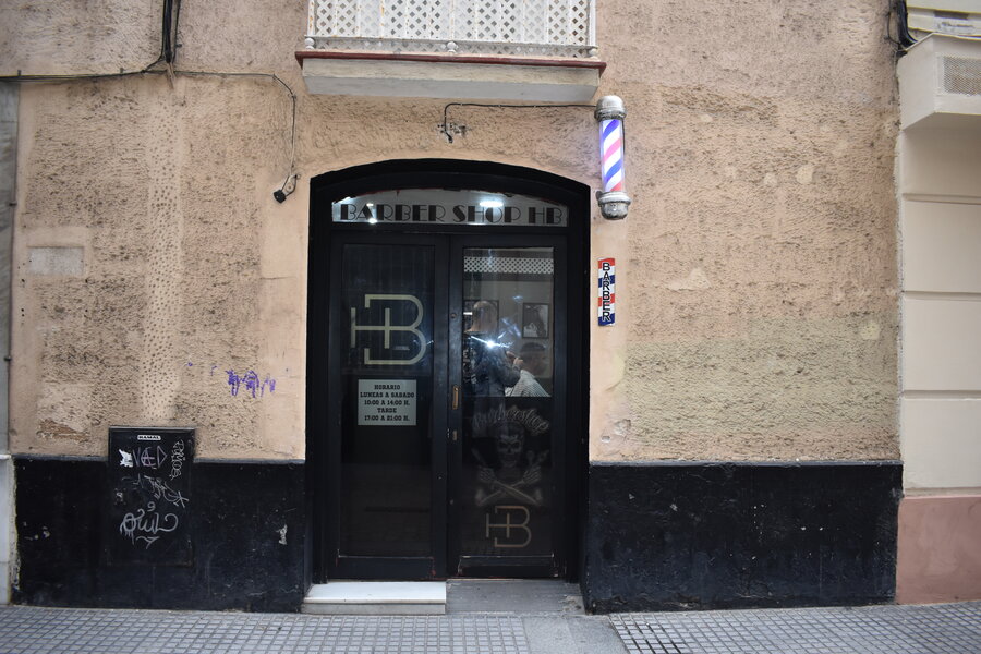 fachada barber shop hb