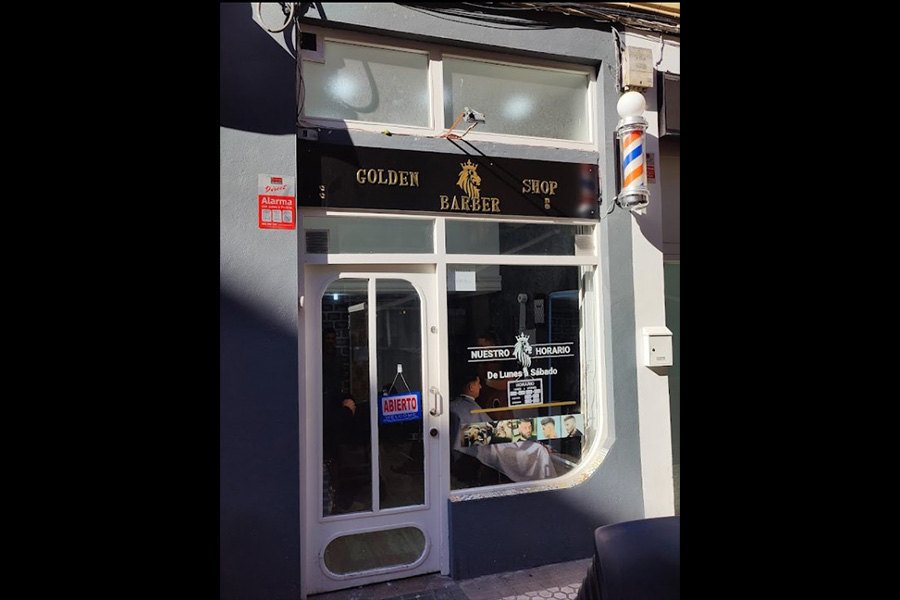 principal GOLDEN BARBER SHOP