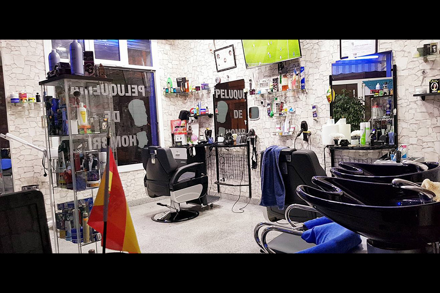 principal interior barberia karim
