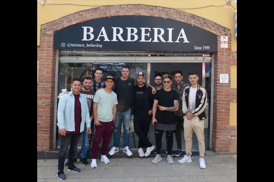 principal toni saura barber shop