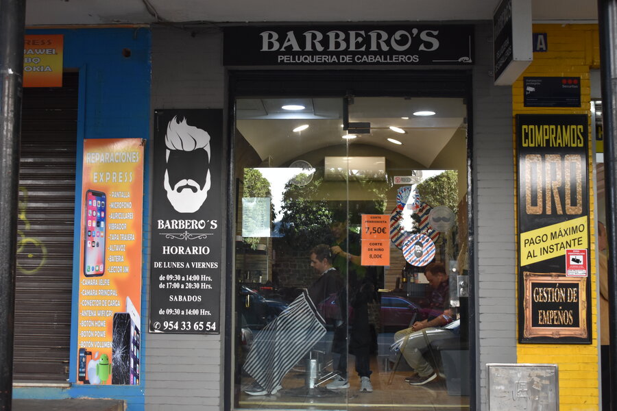 Fachada barbero´s sevilla