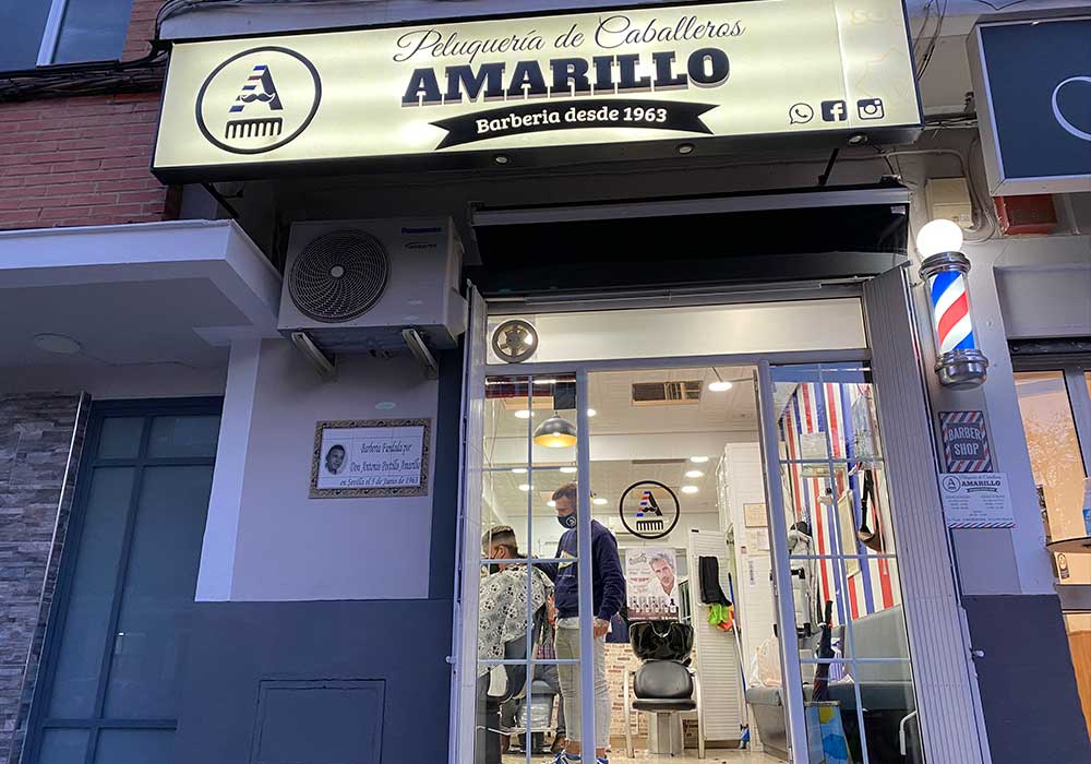 Peluquería amarillo