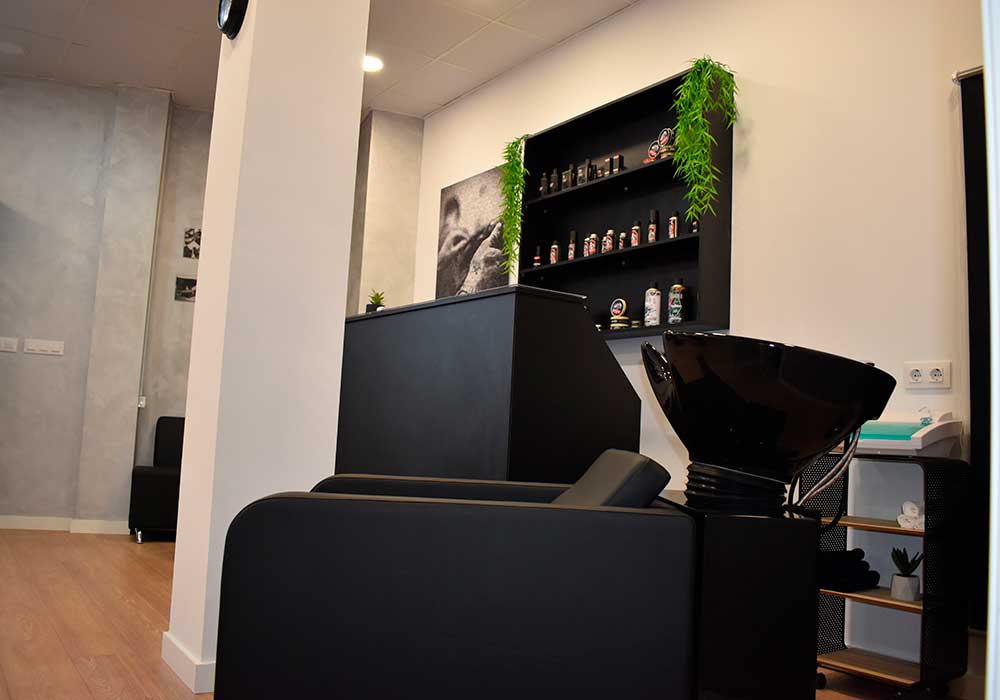 area de lavado zambrana barberías puerto real