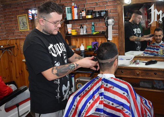Corte peluquería jm barbershop