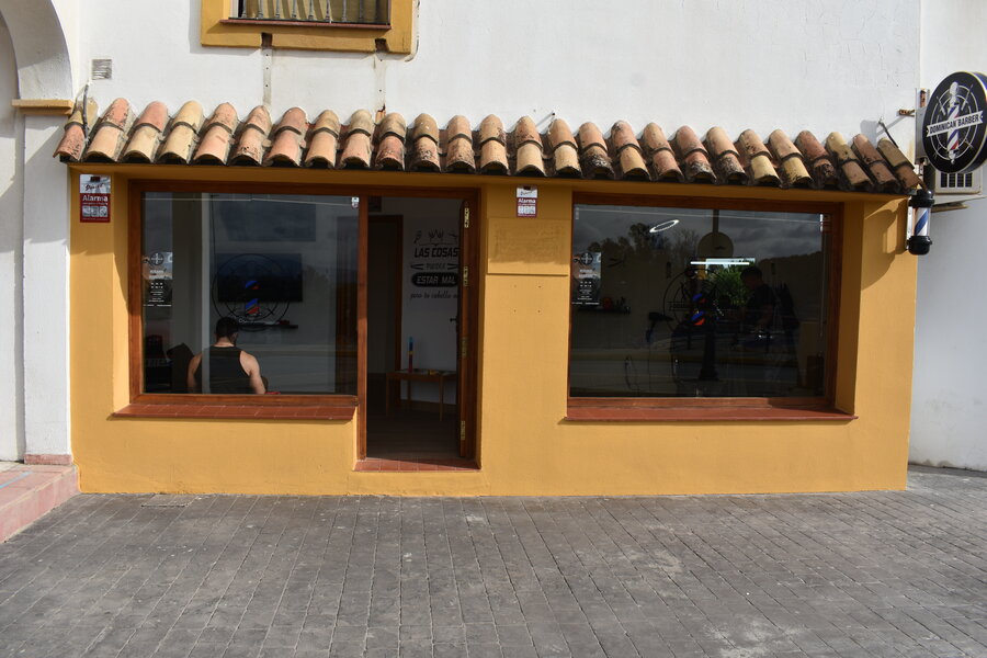 Fachada Dominican barber