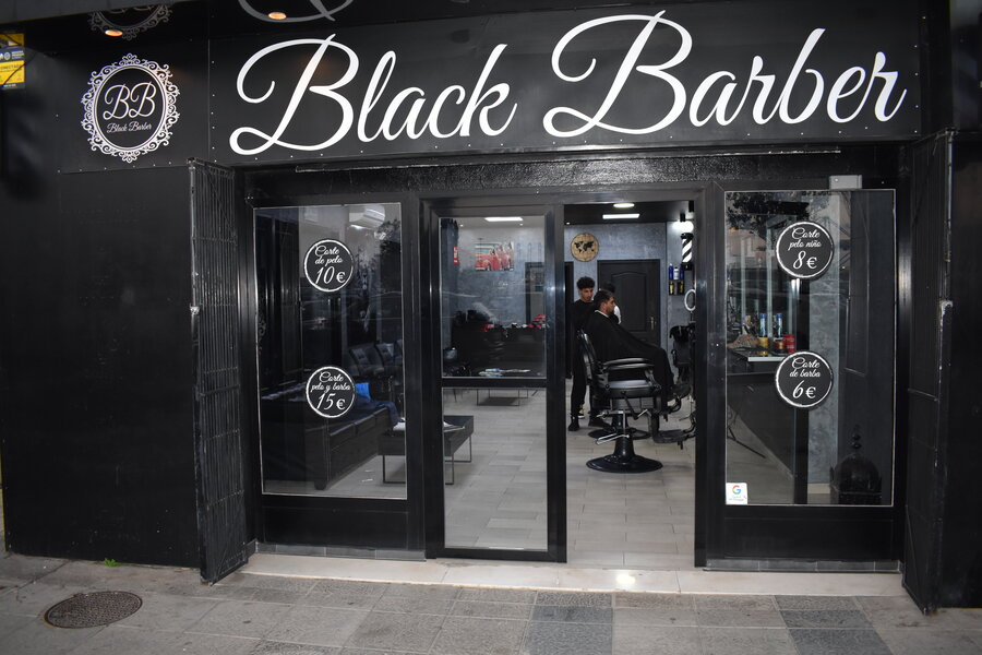 Fachada black barber