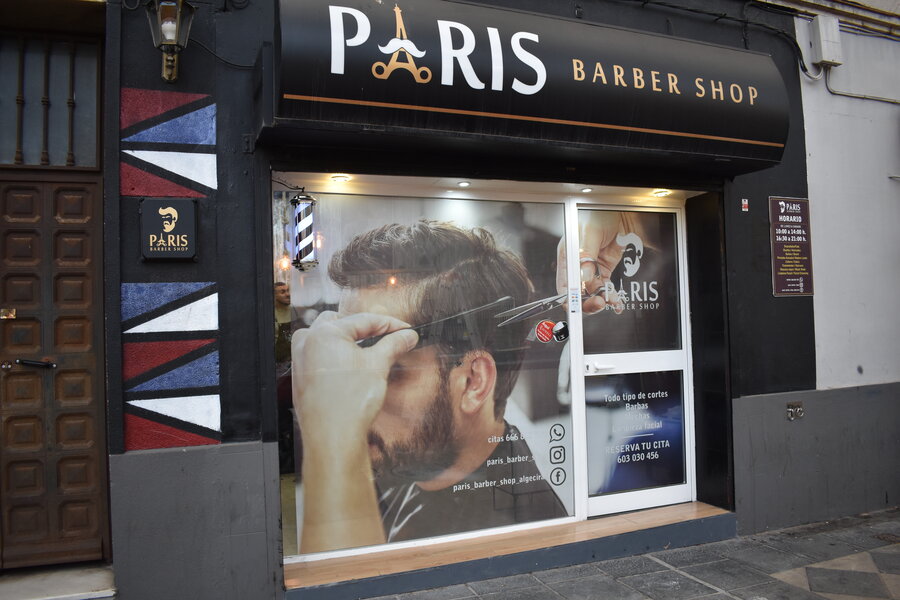 Fachada paris barber shop