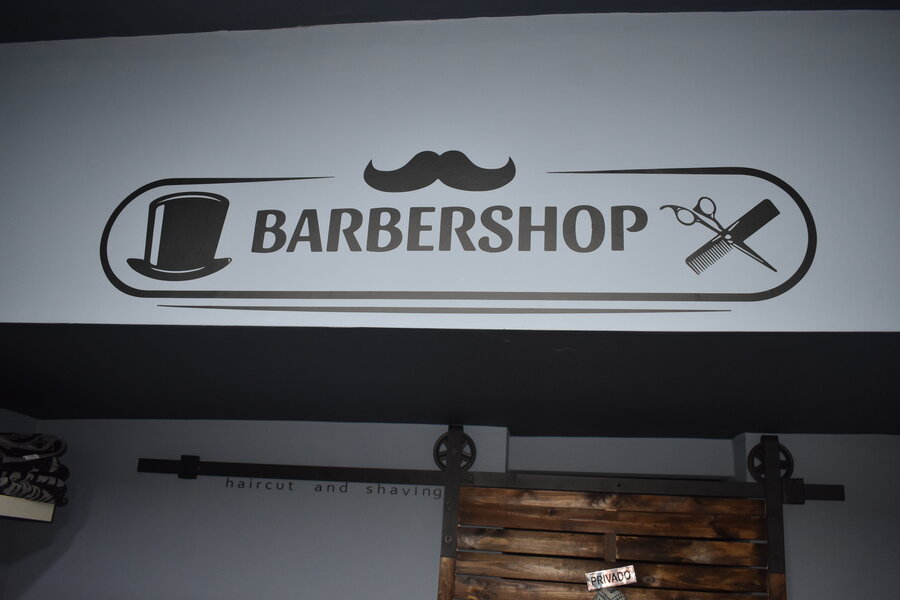 Interior barberia nico