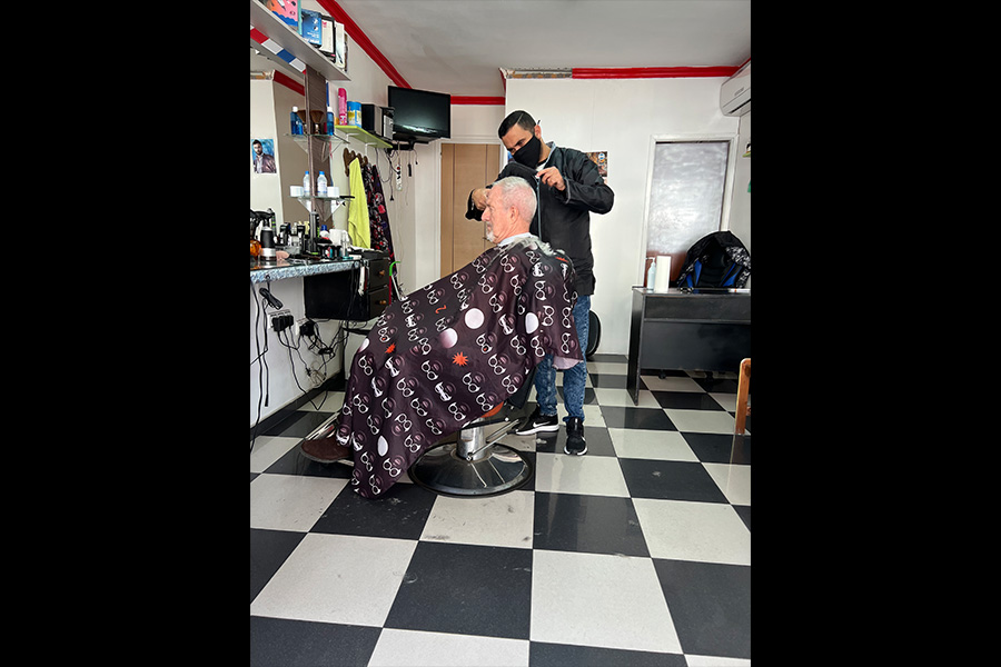 barberia ferraras barber