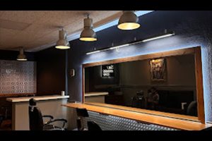 barberia interno espejo