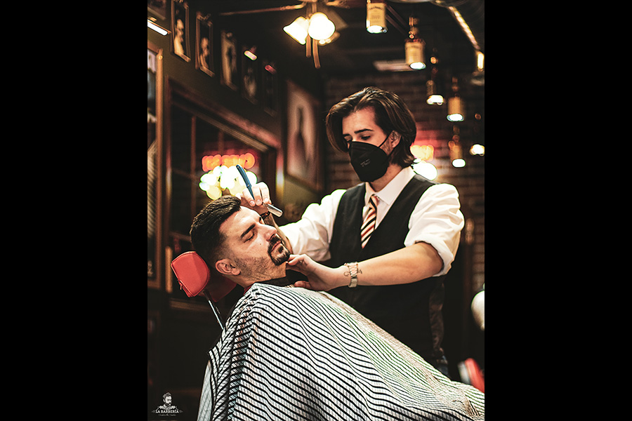 barbero alhurin peluqueros