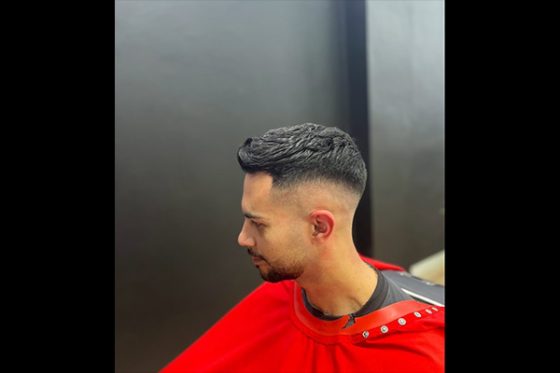 corte adulto barberia con dos barbas