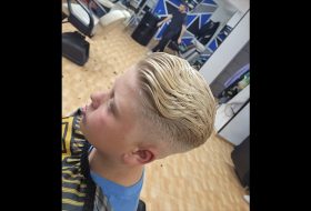 corte bajo tijera tinte