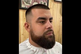 corte barba bigotes y gentleman