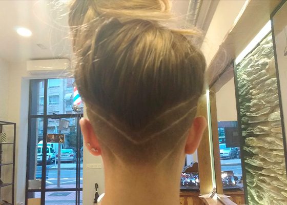 corte con lineas barberia oskar