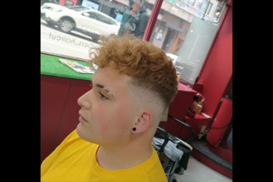 corte curly chili barber