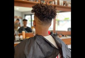 corte curly mc amaro barberclub