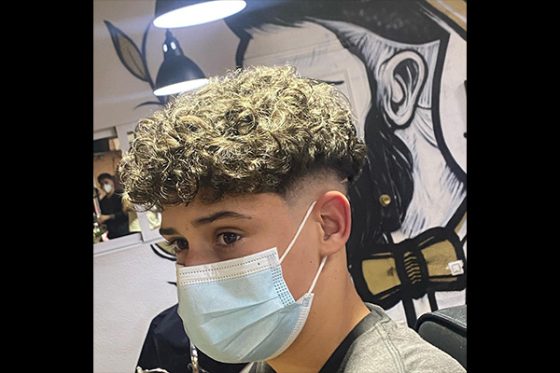 corte curly moraño barbershop