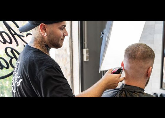 corte de pelo adrian mijancos propietario adrians barber martorell