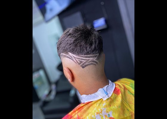 corte estilo rapado
