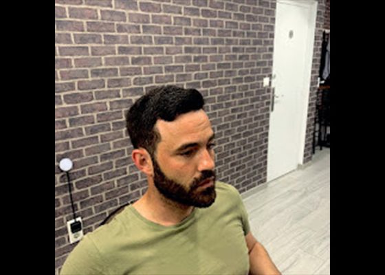 corte tijera barba perfilada