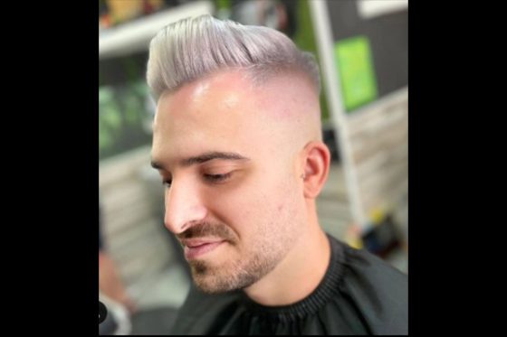 corte tinte the wolf barber