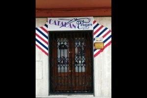 fachada barberia