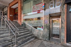 fachada barberia basque barber