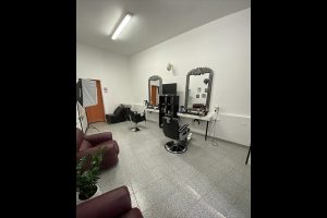 interior barberia mister t