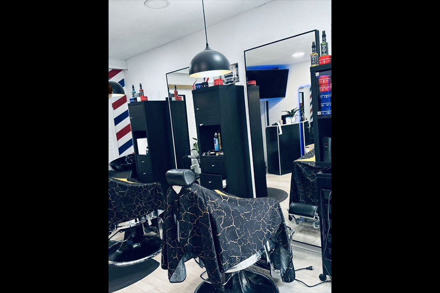 interior silla edwin barber