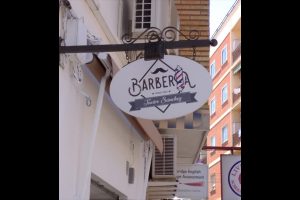 letrero barberia javier