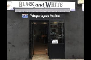 principal black and white barberia