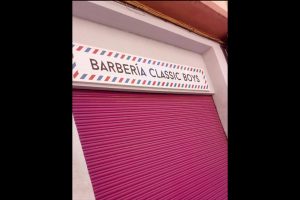 principal fachada barberia nombre