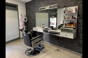 principal interior barberia ruben herreros
