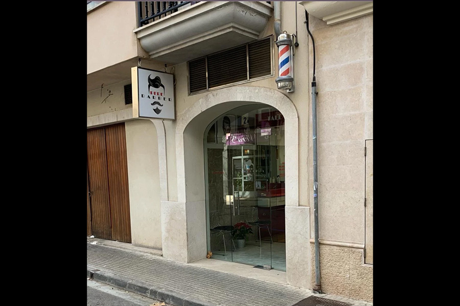 principal pere barber shop peluqueria