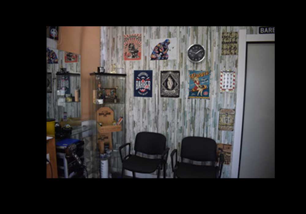 sala de espera La Barberia De Carlos