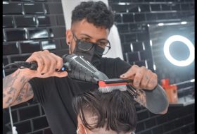 secado cabello post corte
