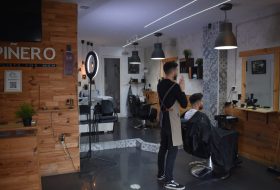 trabajo alex pinero peluqueria y barbería