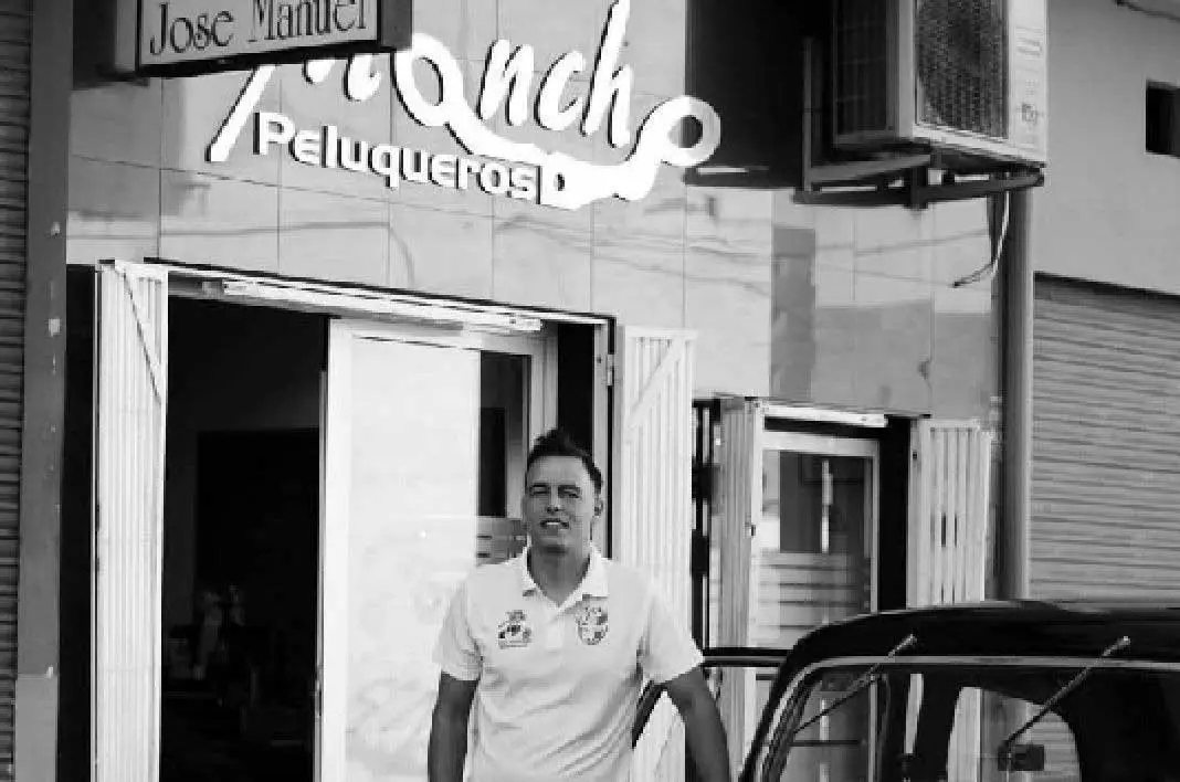 Barbaeria Moncho Peluqueros