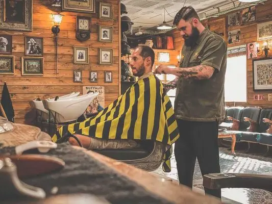 definicion cuello el Museo Barbería Clásica